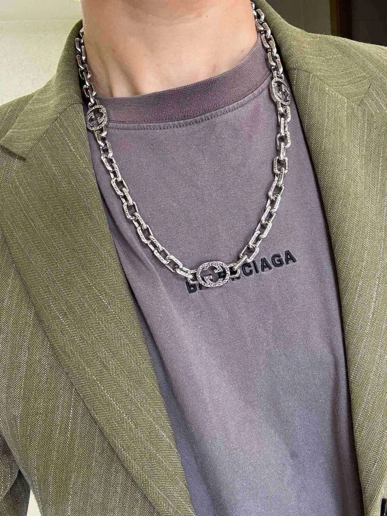 Gucci GG Marmont Silver Green Heavy-Link Chain Engraved Double-G Medallions Necklace 2
