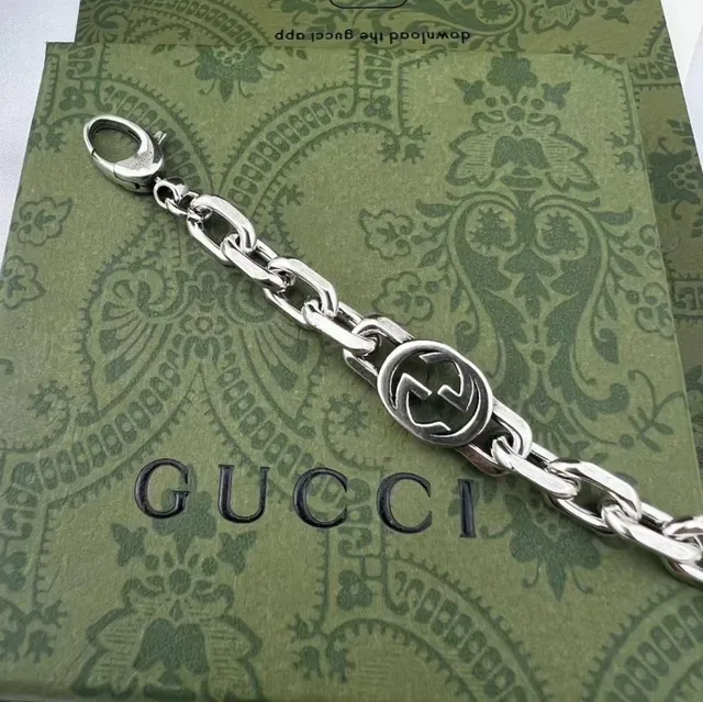Gucci GG Marmont Prata Interlocking G Logo Links Metal Polido Colar 2