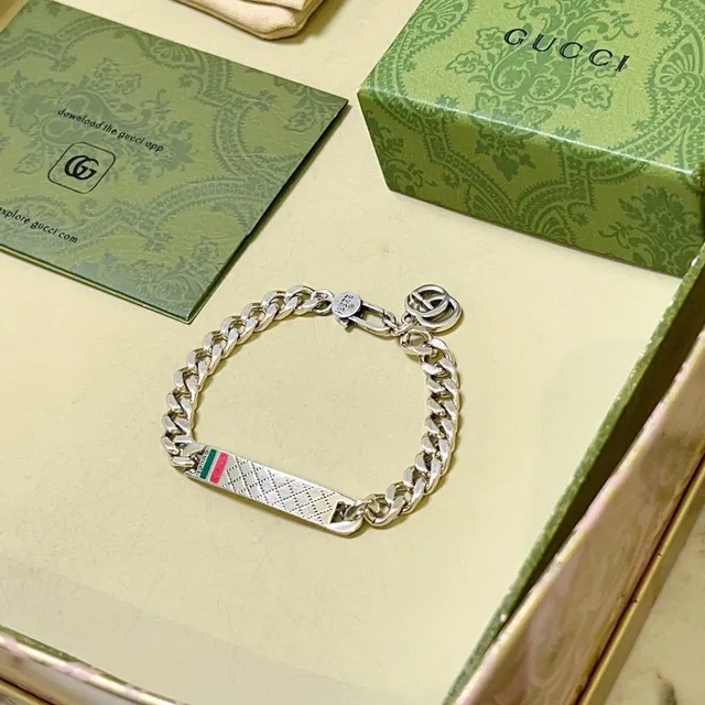 Gucci GG Marmont Silver Multicolor Curb Chain Rectangular Plaque Bracelet 6