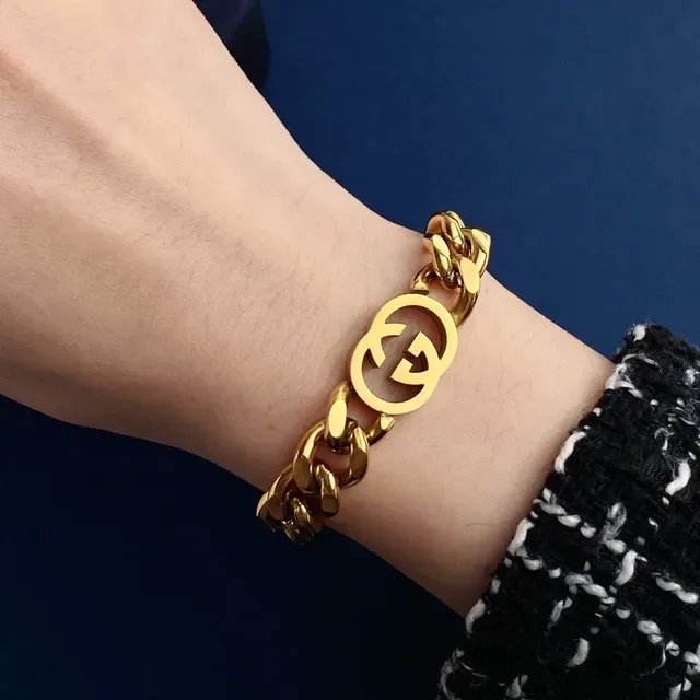 Gucci GG Marmont Silver-Tone Chunky Chain Bracelet 2