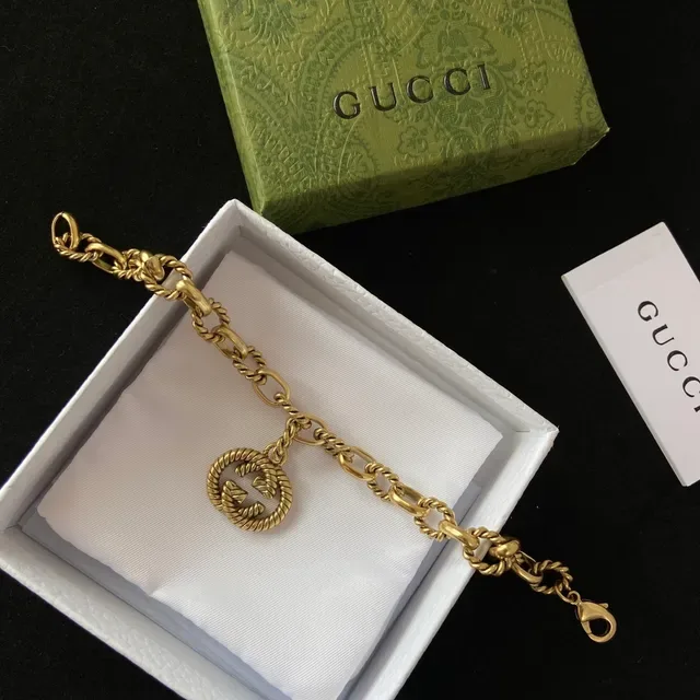 Gucci GG Marmont Twisted Rope-Link Gold-Tone Necklace 3