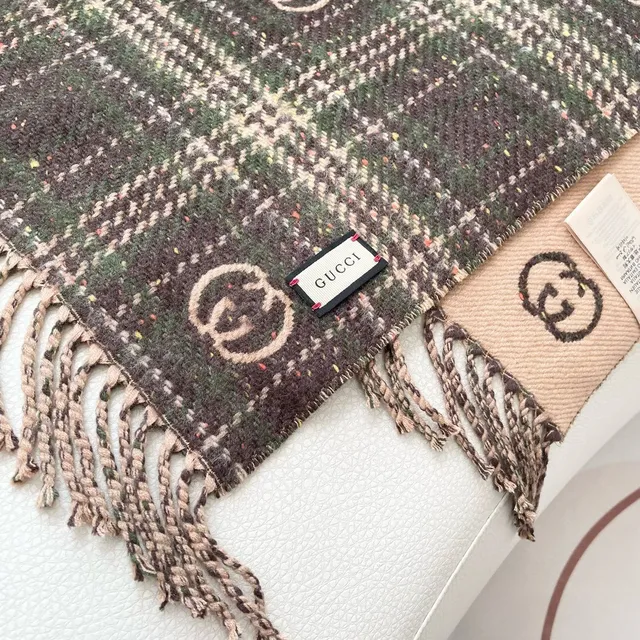 Gucci GG Monogram xadrez caxemira cachecol 2