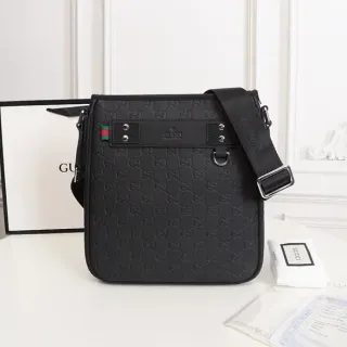 Gucci GG Supreme Messenger Black Green Monogram Embossed Canvas Messenger Bag