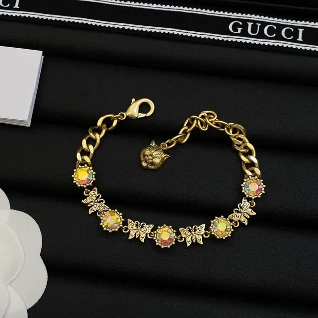 قلادة Gucci سلسلة كيرب ذهبية متعددة الألوان حجريات قزحية مقصوصة 4