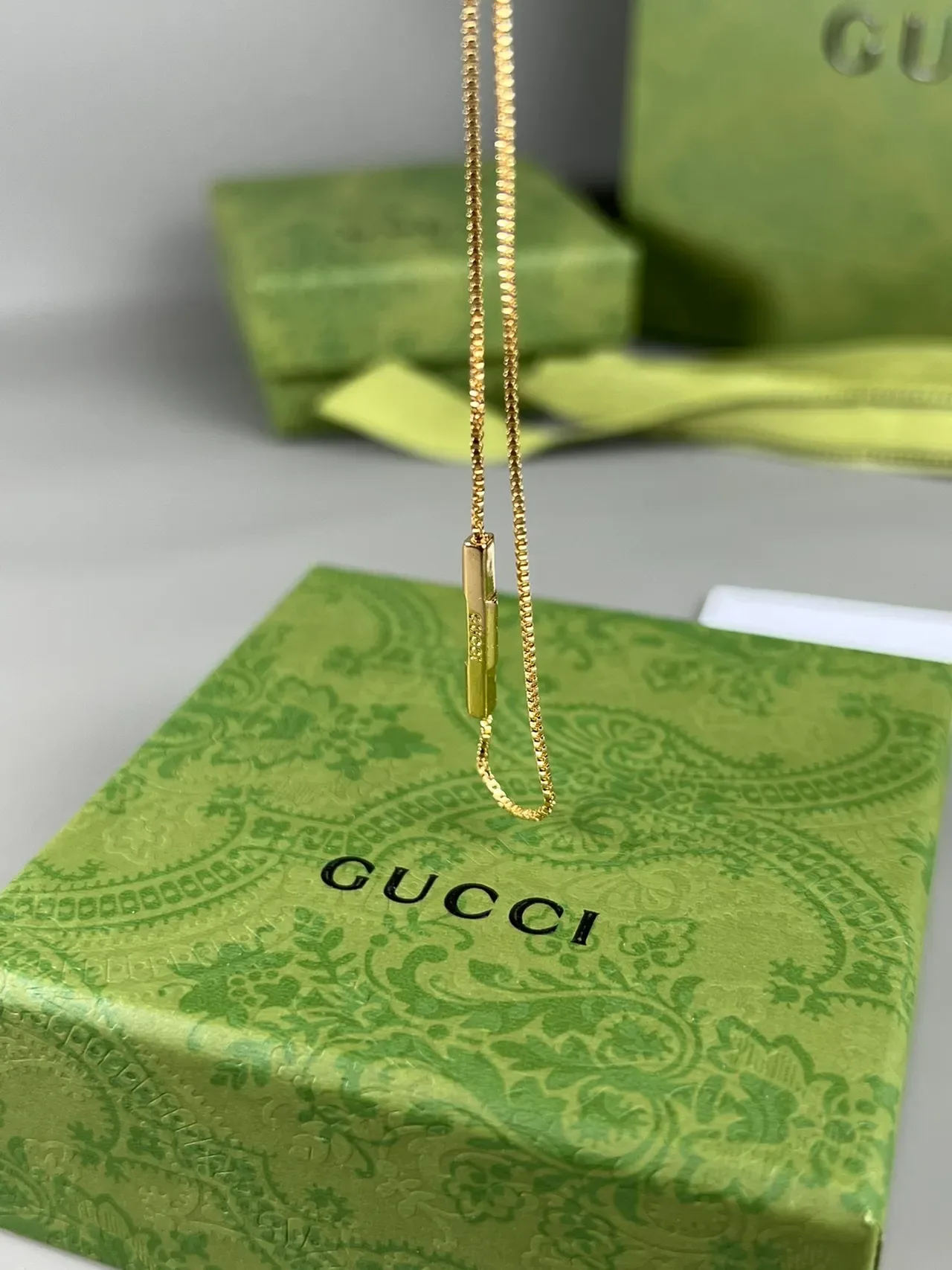 Gucci Gold Silver Box Chain Pavé Crystal Bar Pendant Necklace 6