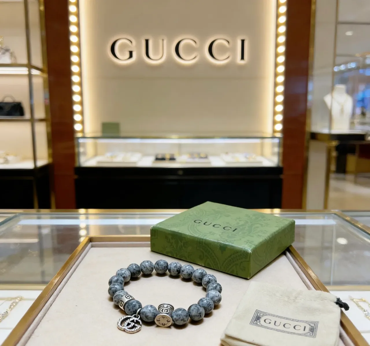 Gucci Gray Silver Beaded Stone Bracelet 9