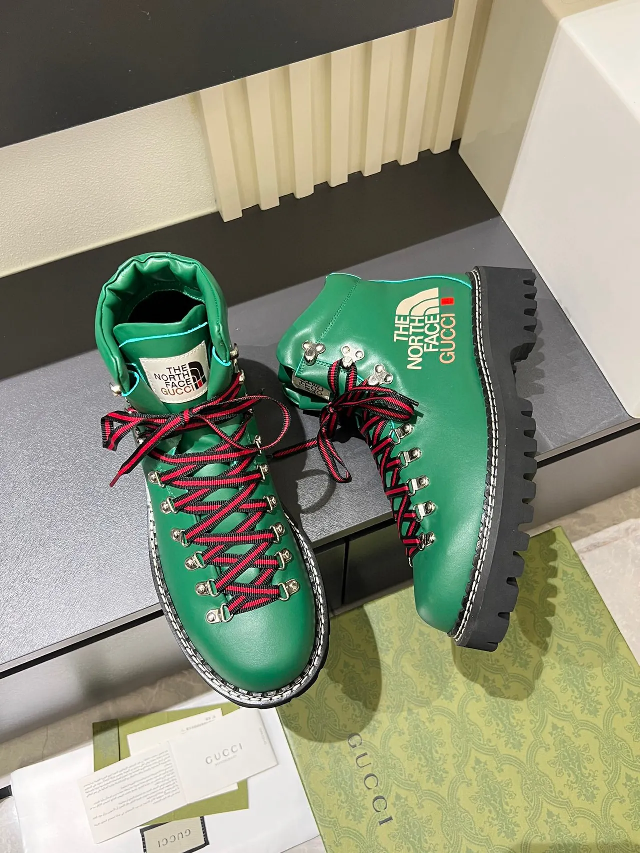 Gucci Green Red Leather Upper Striped Laces Hiking Boots 4
