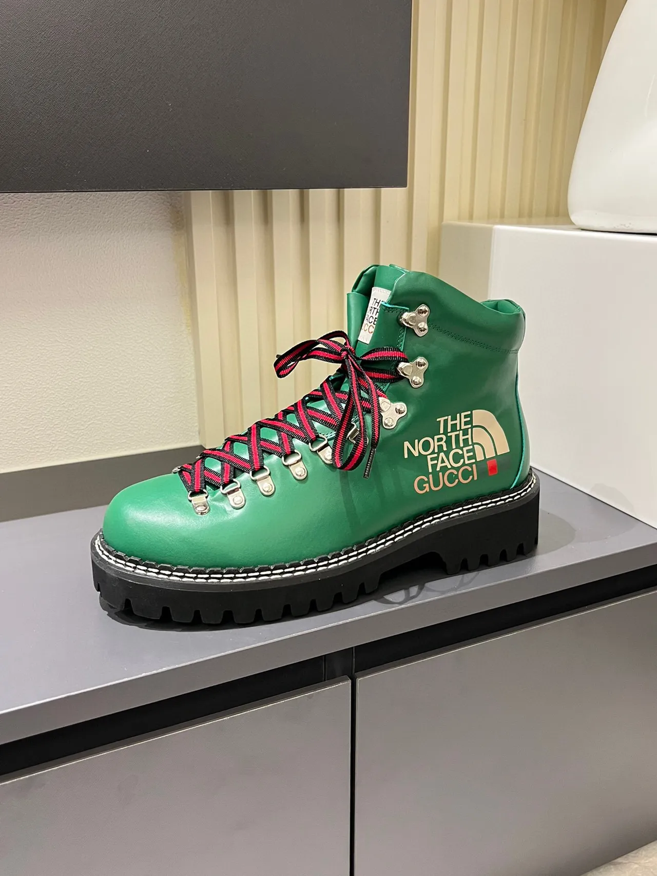 Gucci Green Red Leather Upper Striped Laces Hiking Boots 5