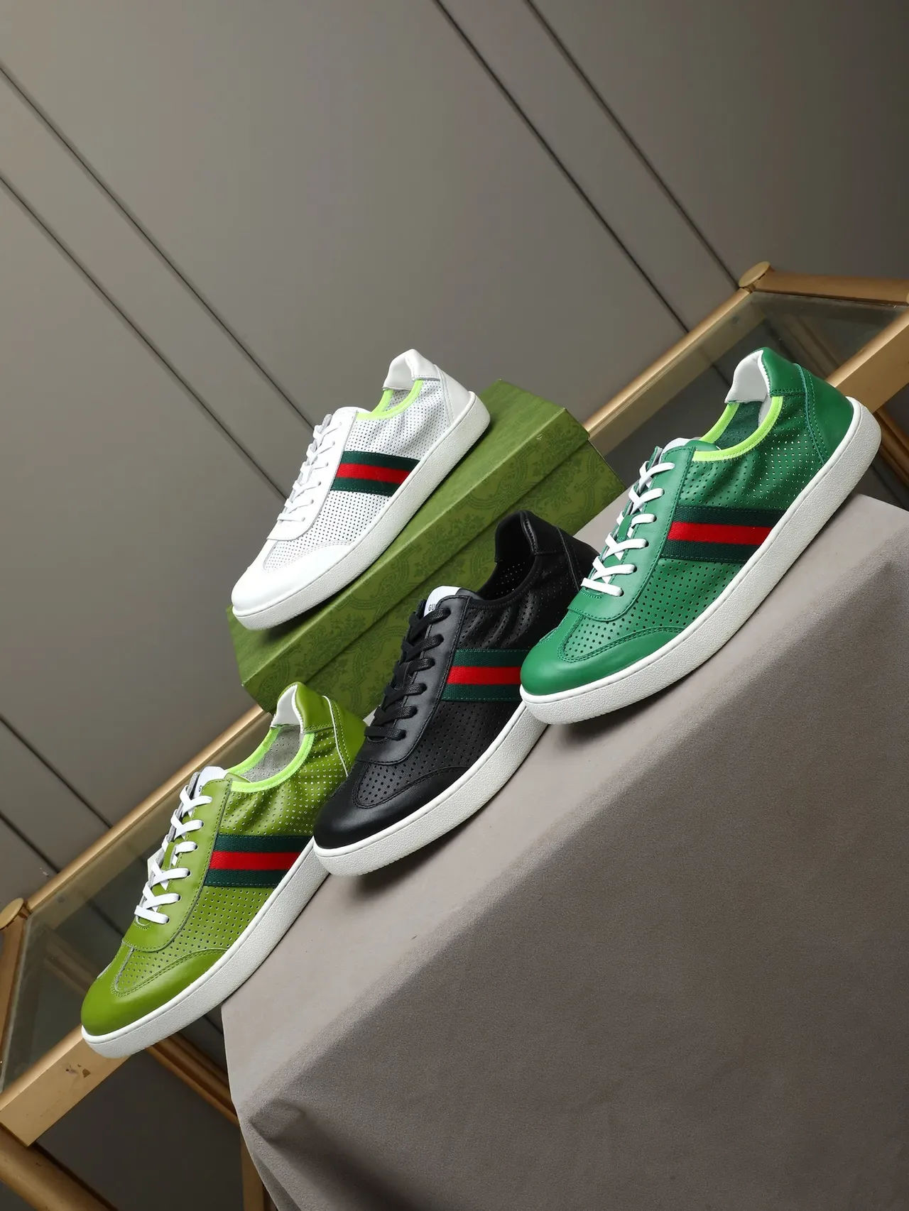 Gucci Green White Perforated Leather Upper Web Stripe Side Panel Lifestyle Sneakers 2