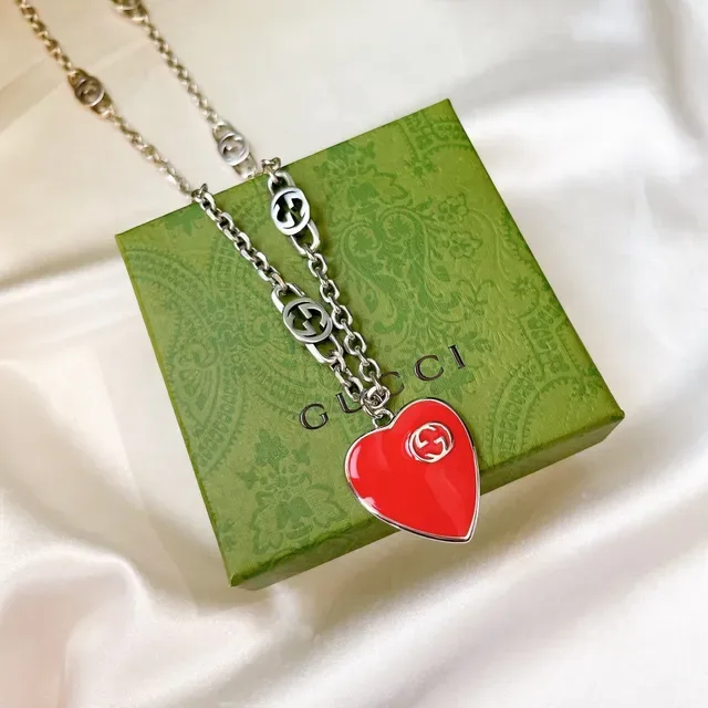 Gucci Heart Enamel Interlocking G Pendant Necklace 5