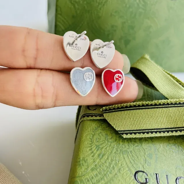 Gucci Heart-Shaped Enamel Double G Stud Earrings 4