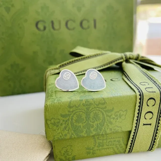 Gucci Heart-Shaped Enamel Double G Stud Earrings 5