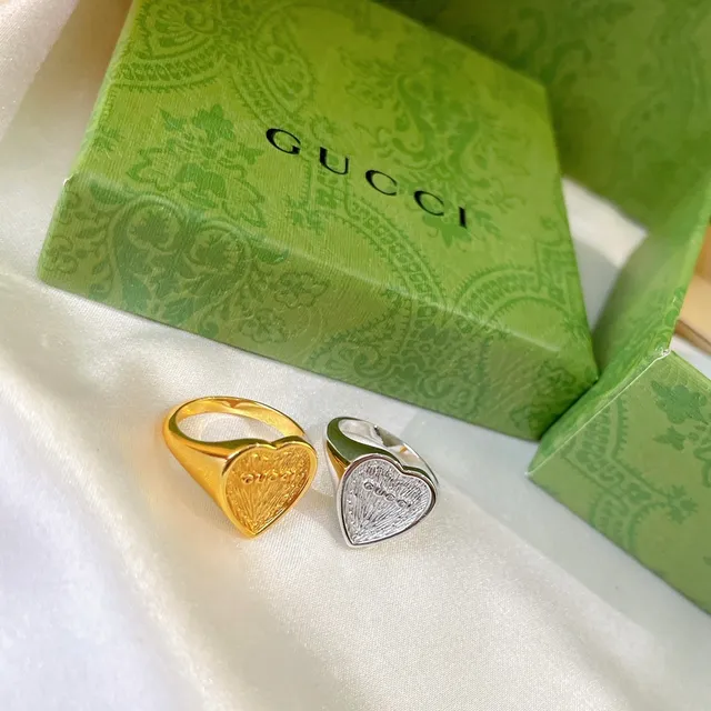 Gucci হার্ট সিগনেট রিং গোল্ড এবং সিলভার প্যাভে-টেক্সচার্ড রিংস 5