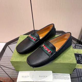 Gucci Horsebit 1955 黑绿粒面皮革扣带乐福鞋
