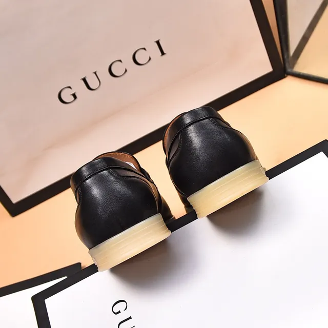 Gucci Horsebit 1955 Black Leather Horsebit Loafer 9