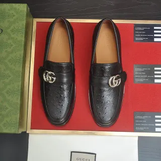 Gucci Horsebit 1955 Black Ostrich-Embossed Leather Loafers