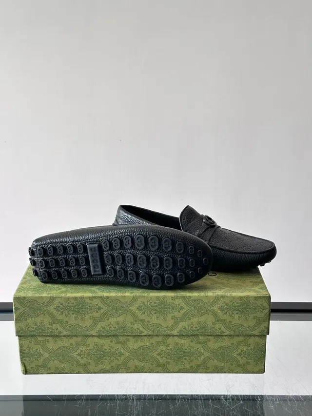 Gucci Horsebit 1955 Black Pebbled Leather Loafers 2