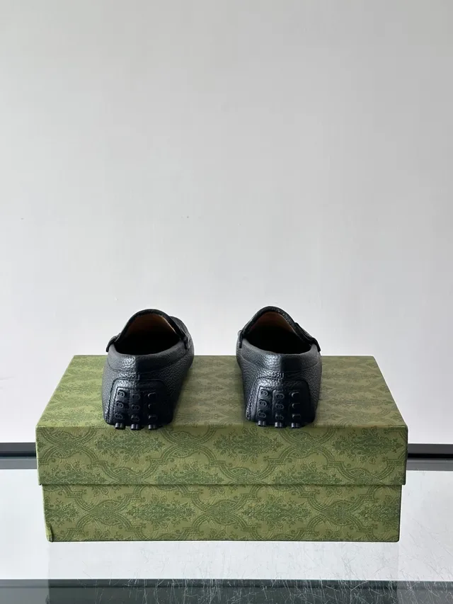 Gucci Horsebit 1955 Black Pebbled Leather Loafers 3