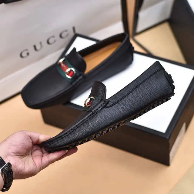 Gucci Horsebit 1955 Black Pebbled Leather Loafers 7