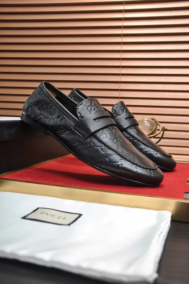 Gucci Horsebit 1955 Embossed GG Black Leather Loafers 9