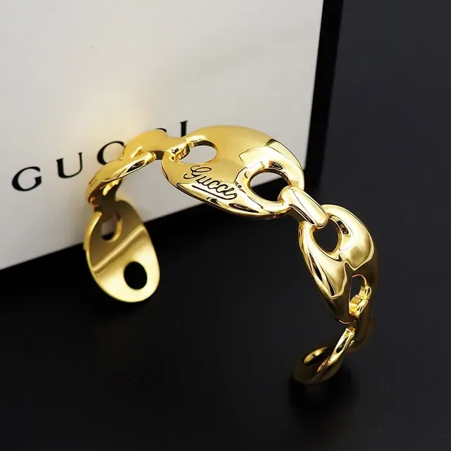 Gucci Horsebit 1955 Gold-Tone Oval Link Cuff Bracelet 4