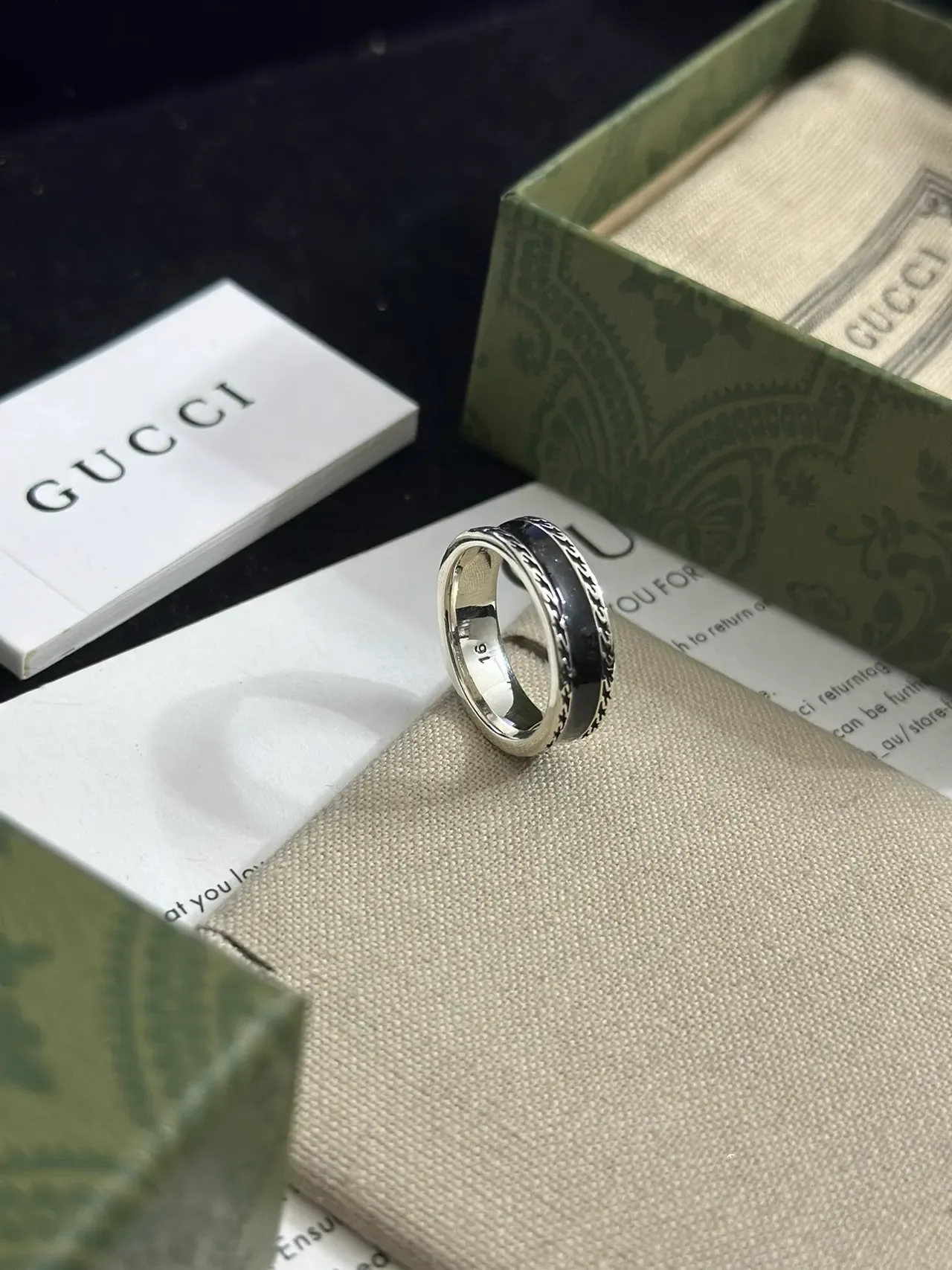 Gucci Interlocking Double G Black Enamel Ring 5