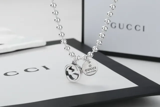 Gucci Interlocking G Silver Ball Chain Necklace 3