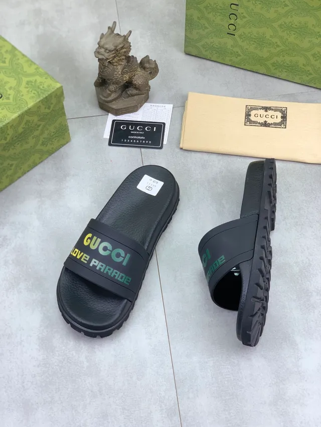 Gucci Love Paradise Black Gradient Logo Slide Slippers 4