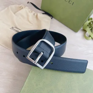 Gucci Navy Silver Pebbled Rectangular Buckle Leather Belt