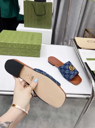 Gucci Ophidia Quilted Denim GG Monogram Blue and Tan Leather Slippers 8
