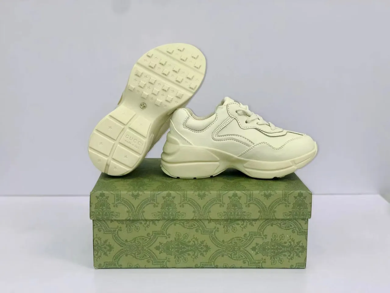 Gucci Rhyton Embroidered Mickey Mouse Chunky Sneakers 24