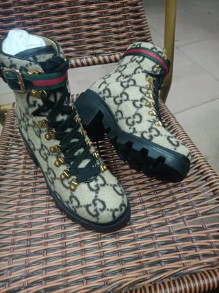 Gucci Rhyton GG Monogram Botas de Tornozelo Bege e Preto 5