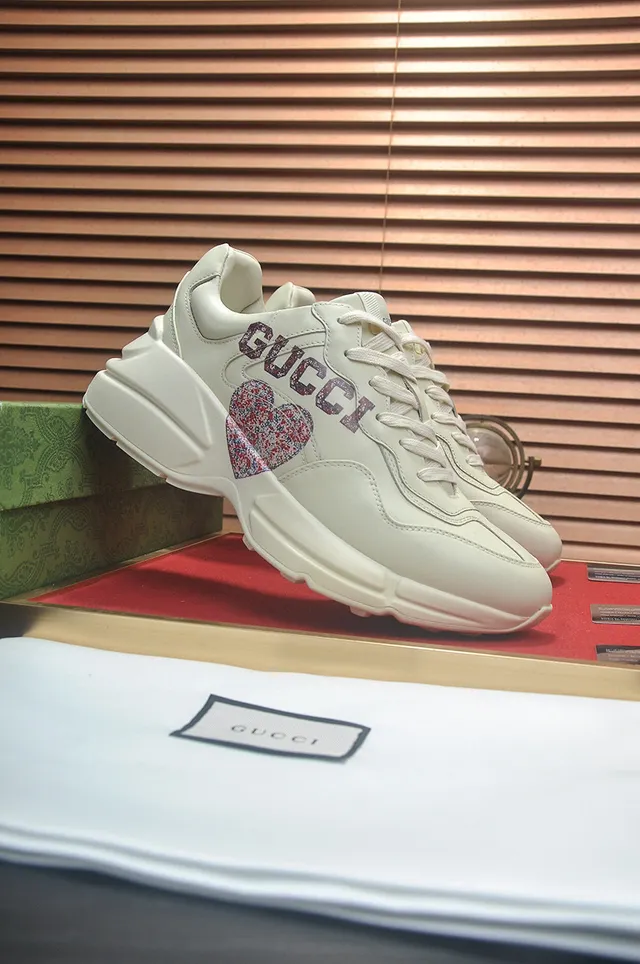 Gucci Screener Beige Red Sole Textured Leather Upper Chunky Sneakers 6