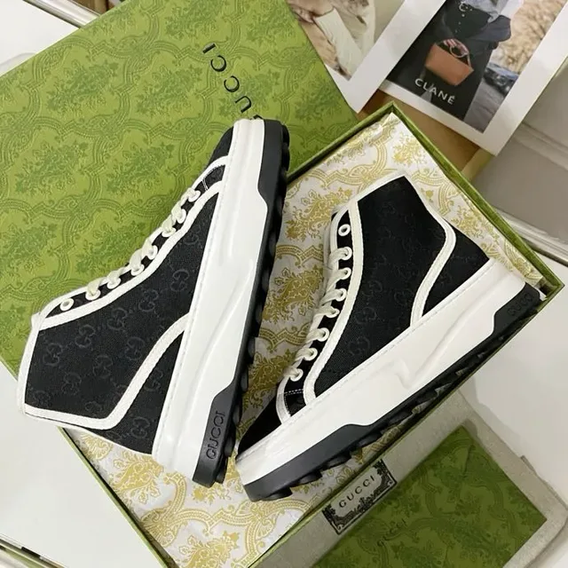 Gucci Screener Black and White Monogram Canvas Lifestyle Sneakers 4