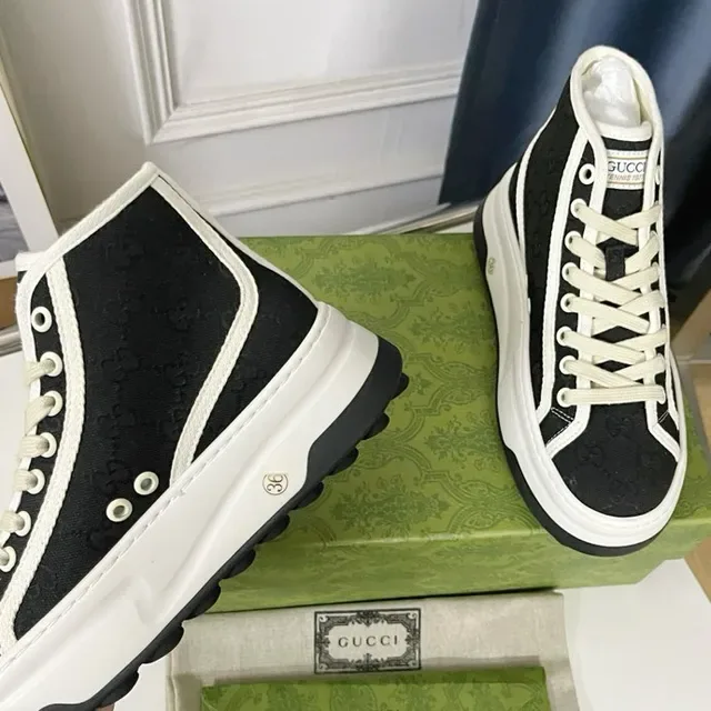 Gucci Screener Black and White Monogram Canvas Lifestyle Sneakers 6
