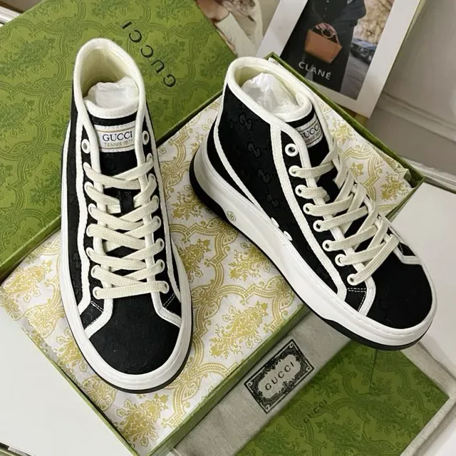 Gucci Screener Black and White Monogram Canvas Lifestyle Sneakers 7