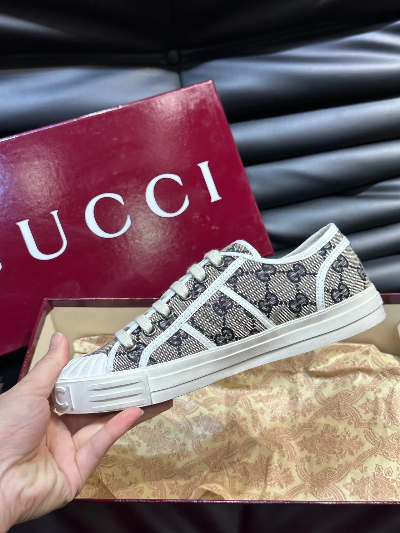 Gucci Screener GG Supreme Beige and Black Lifestyle Sneakers 5