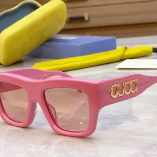 Gucci Screener Oversized Pink Acetate Gold Logo Sunglasses