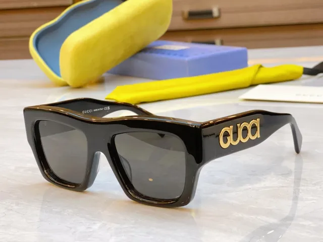 Gucci Screener Oversized Lunettes de soleil Rose Acétate Logo Doré 4