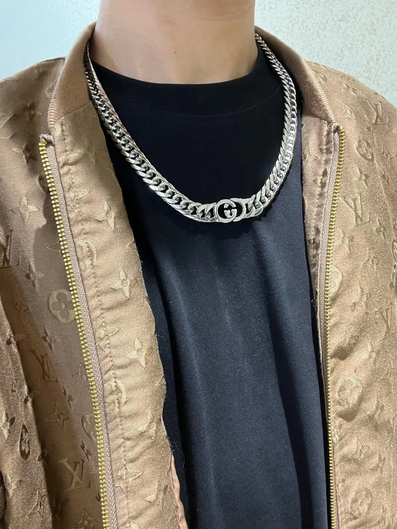 Gucci Silver Curb-Link Chain Interlocking G Clasp Necklace 7