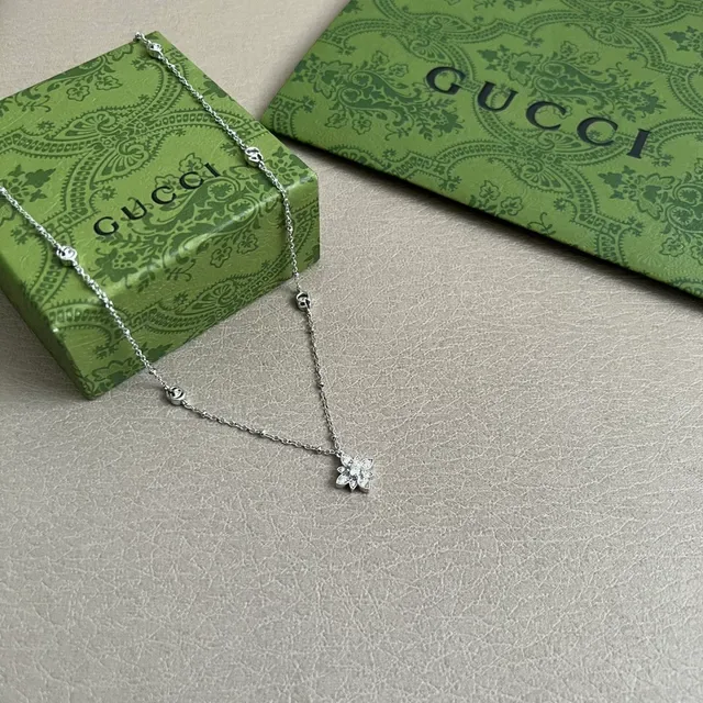 Gucci Silver Fine Chain Interlocking G Motifs Necklace 6