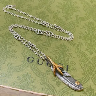 Gucci 银金羽毛吊坠爪饰项链