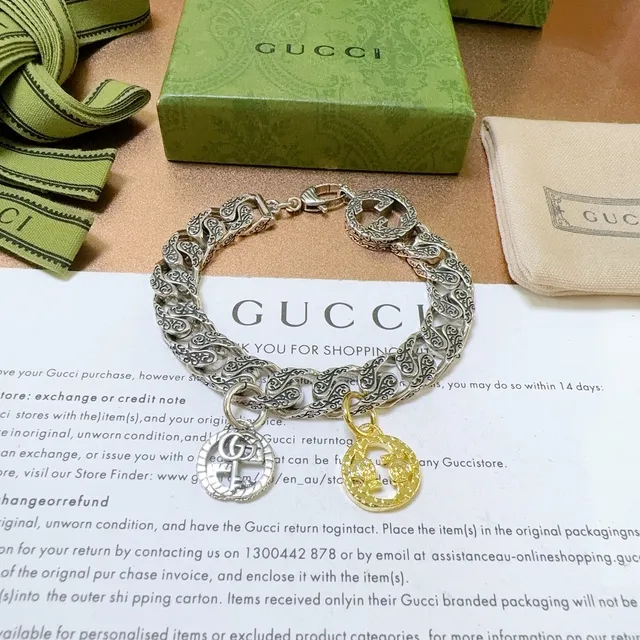 Gucci Silver Gold Ornate Scrollwork Links Dual-Tone Charms Bracelet 4