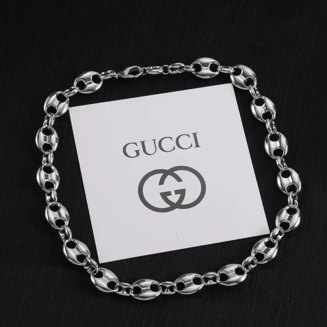 Gucci Silver Polished Oval-Link Chain Necklace 9