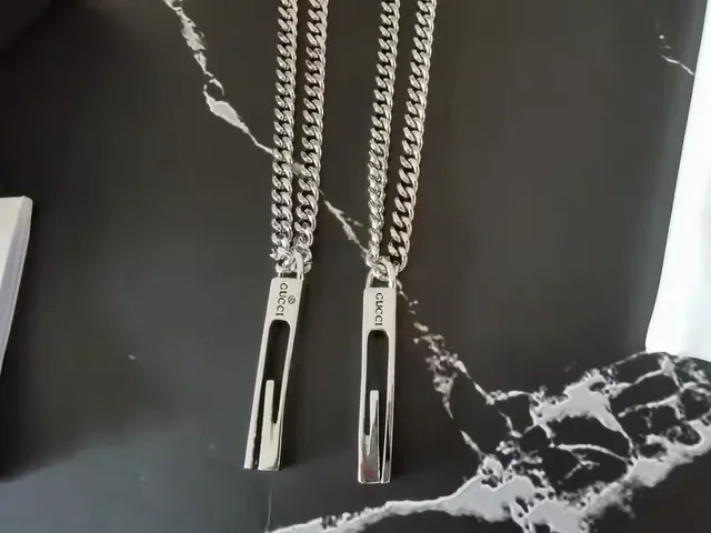 Gucci Silver Rectangular Bar Pendant Necklace 5