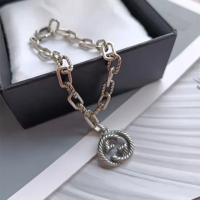 Gucci Silver Twisted Rope Chain Interlocking G Pendant Necklace 4