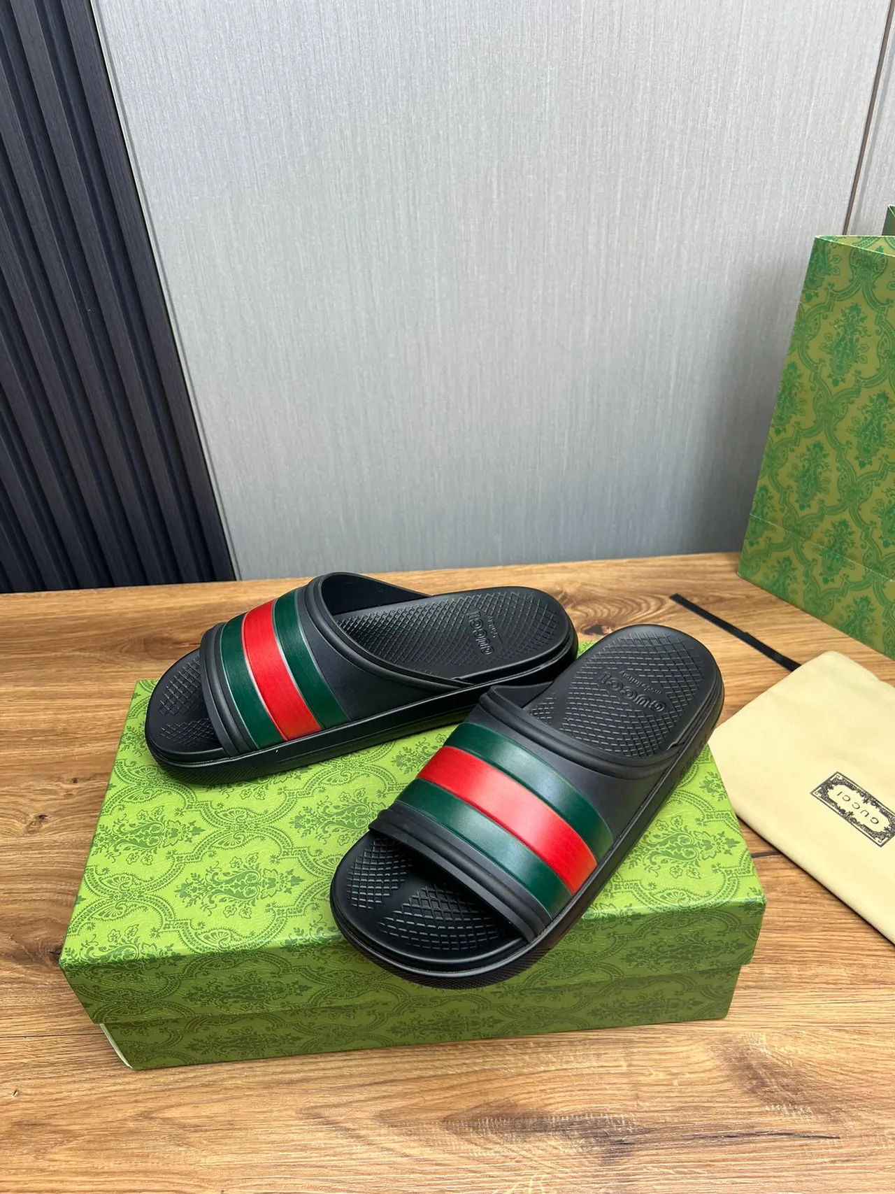 Gucci Slide Black Green Red Web Strap Slippers 3