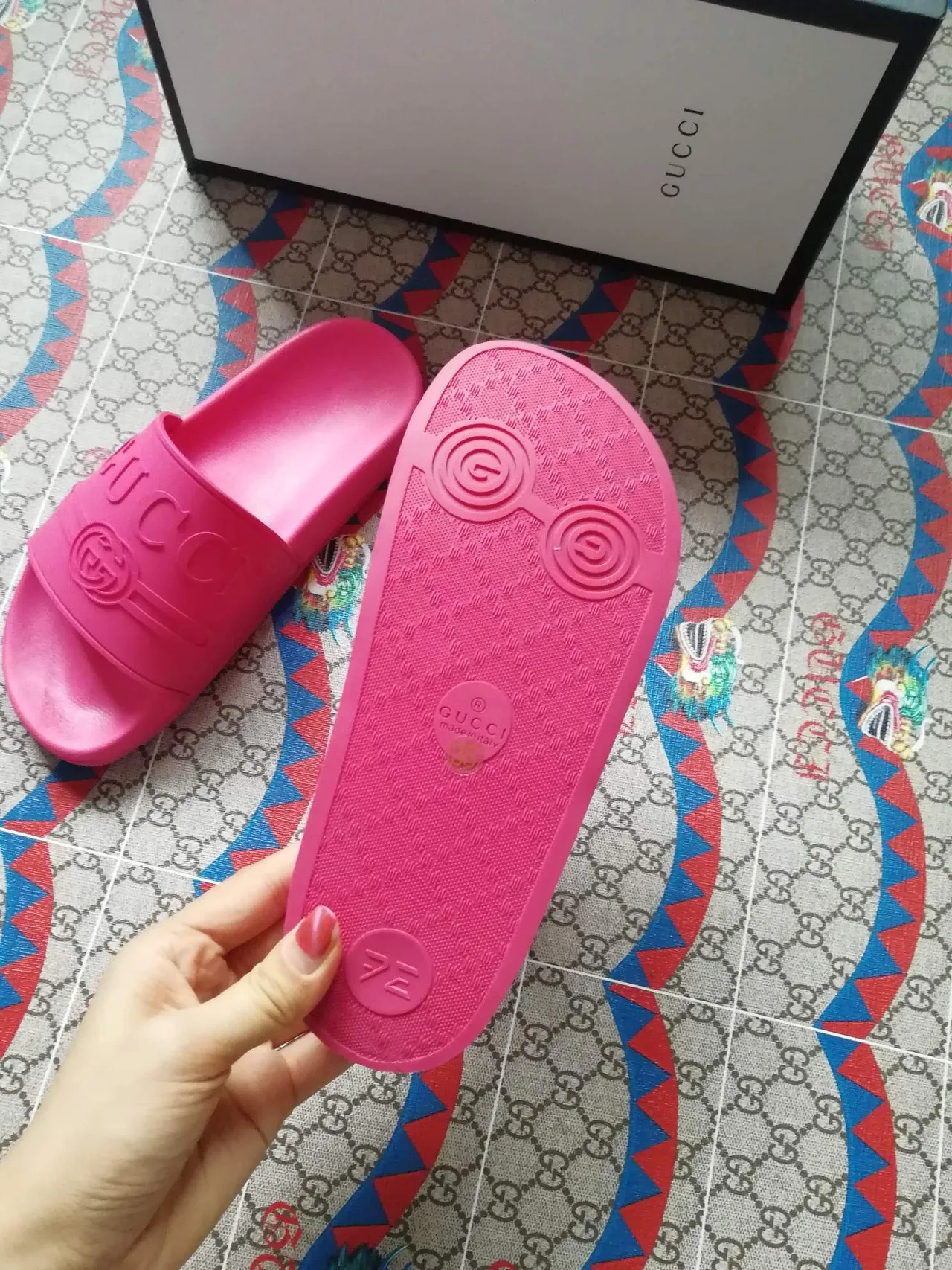 Gucci Slide Pink Molded Rubber Embossed Branding Slippers 2