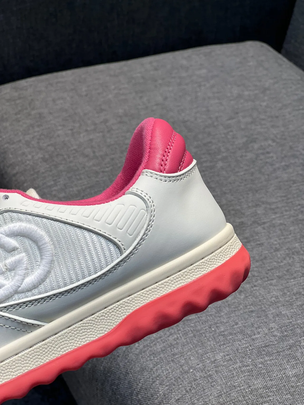Gucci Tennis 1977 White and Pink Lifestyle Sneakers 9
