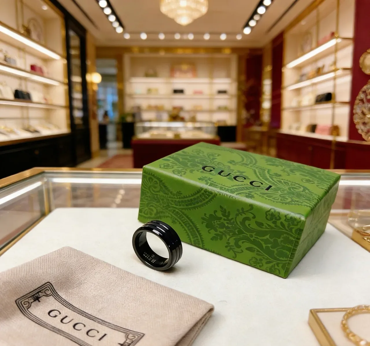 Gucci Three Bands Black Ceramic Ring 2